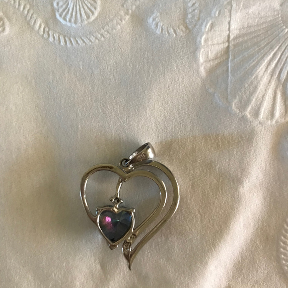 TOPAZ HEART NECKLACE - Picture 3 of 3